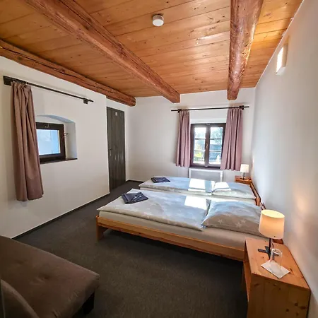 Pensjonat Pivovar Mlyn 3*