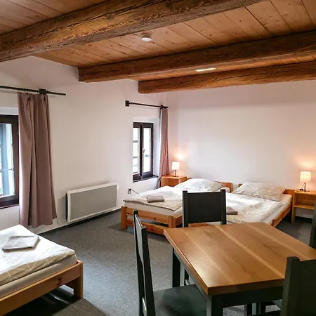 Pivovar Mlyn Maison d'hôtes Štětí